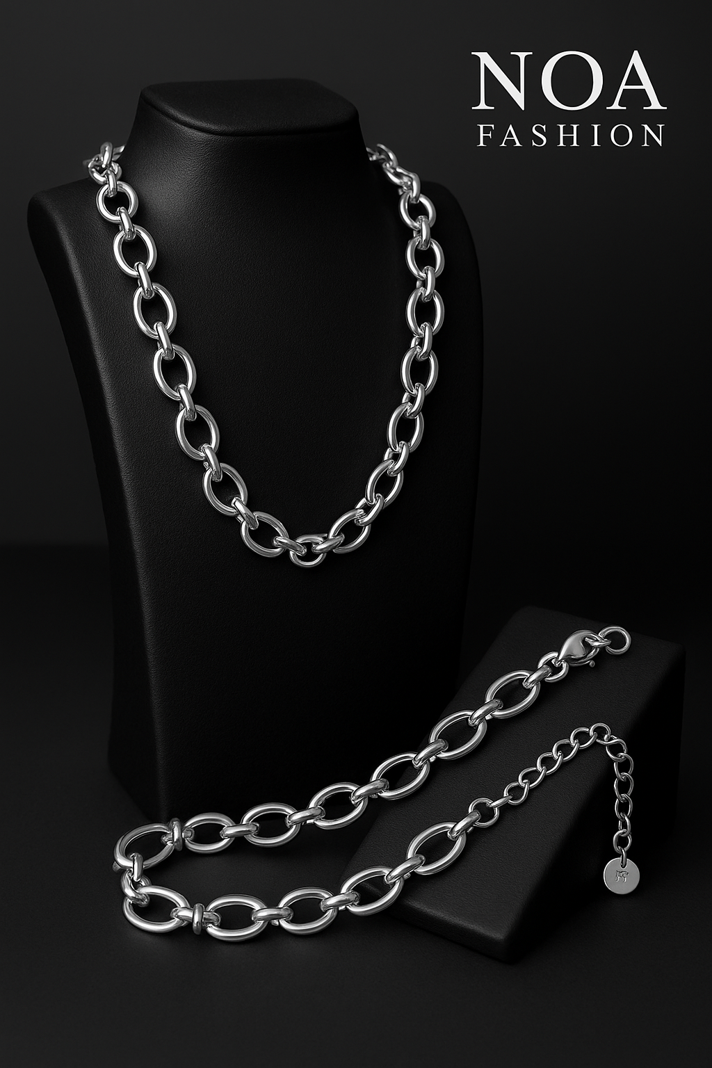 NOA Trend Geometric Necklace Set