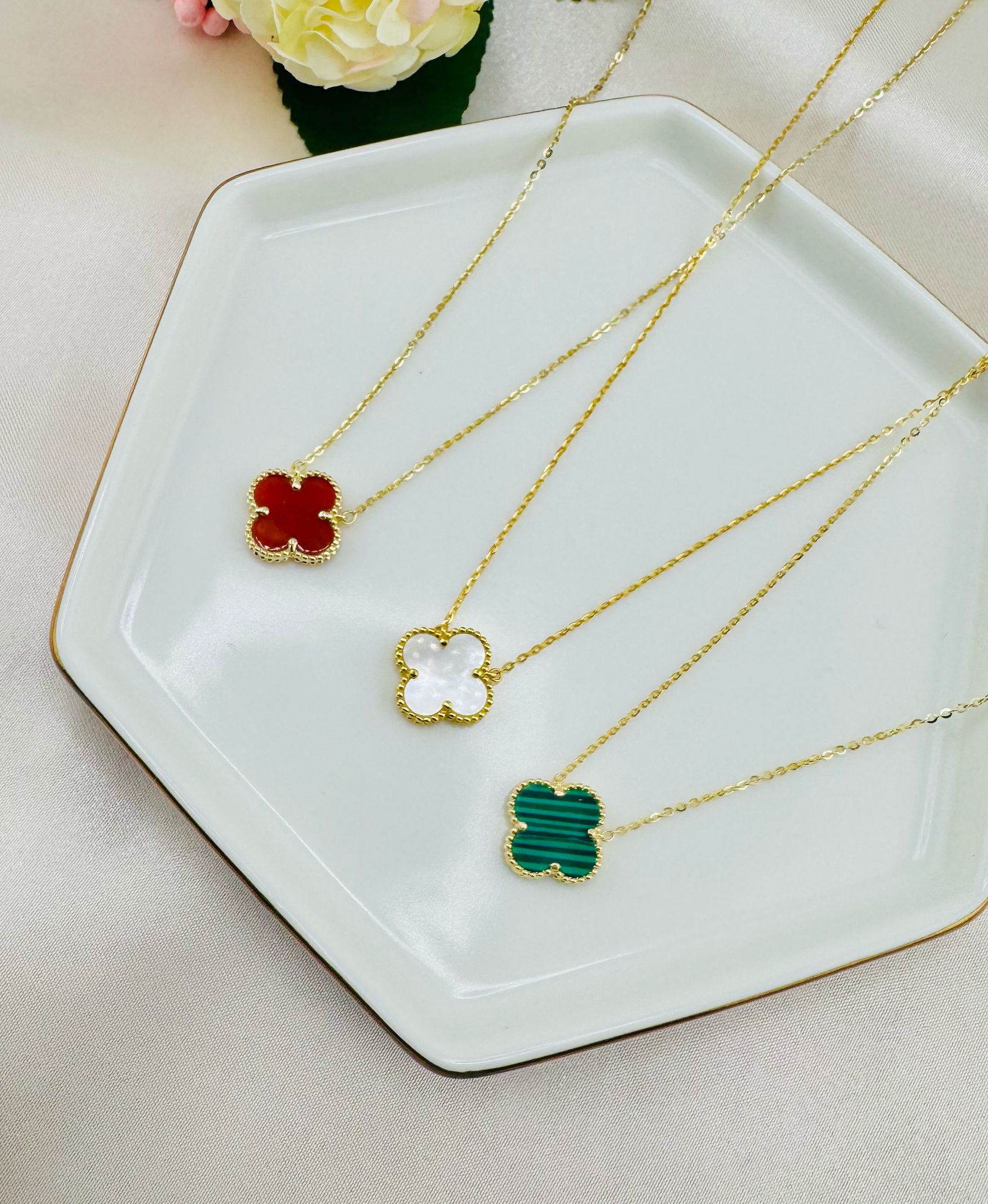 NOA's 925 Sterling Silver Shell Clover Dainty Initials Necklace - 14K Gold Plated