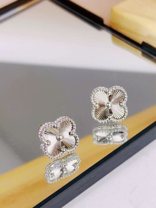Petal Glow Earrings – Feminine Floral Studs in Gold or Silver | NOA