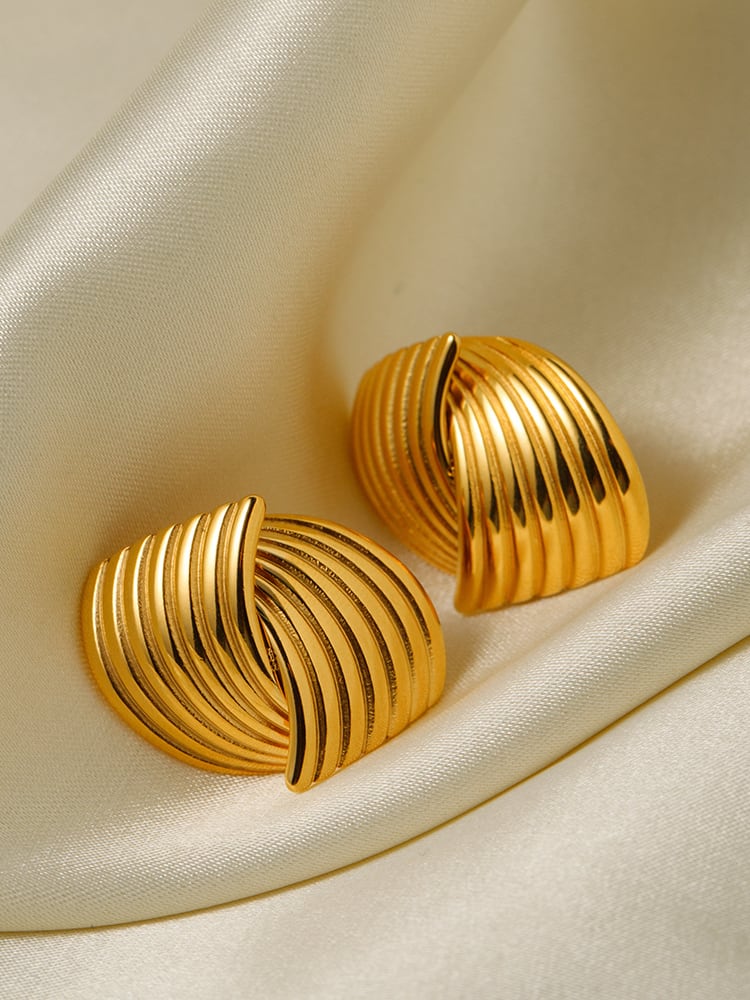 Geometric Trend Stud earrings
