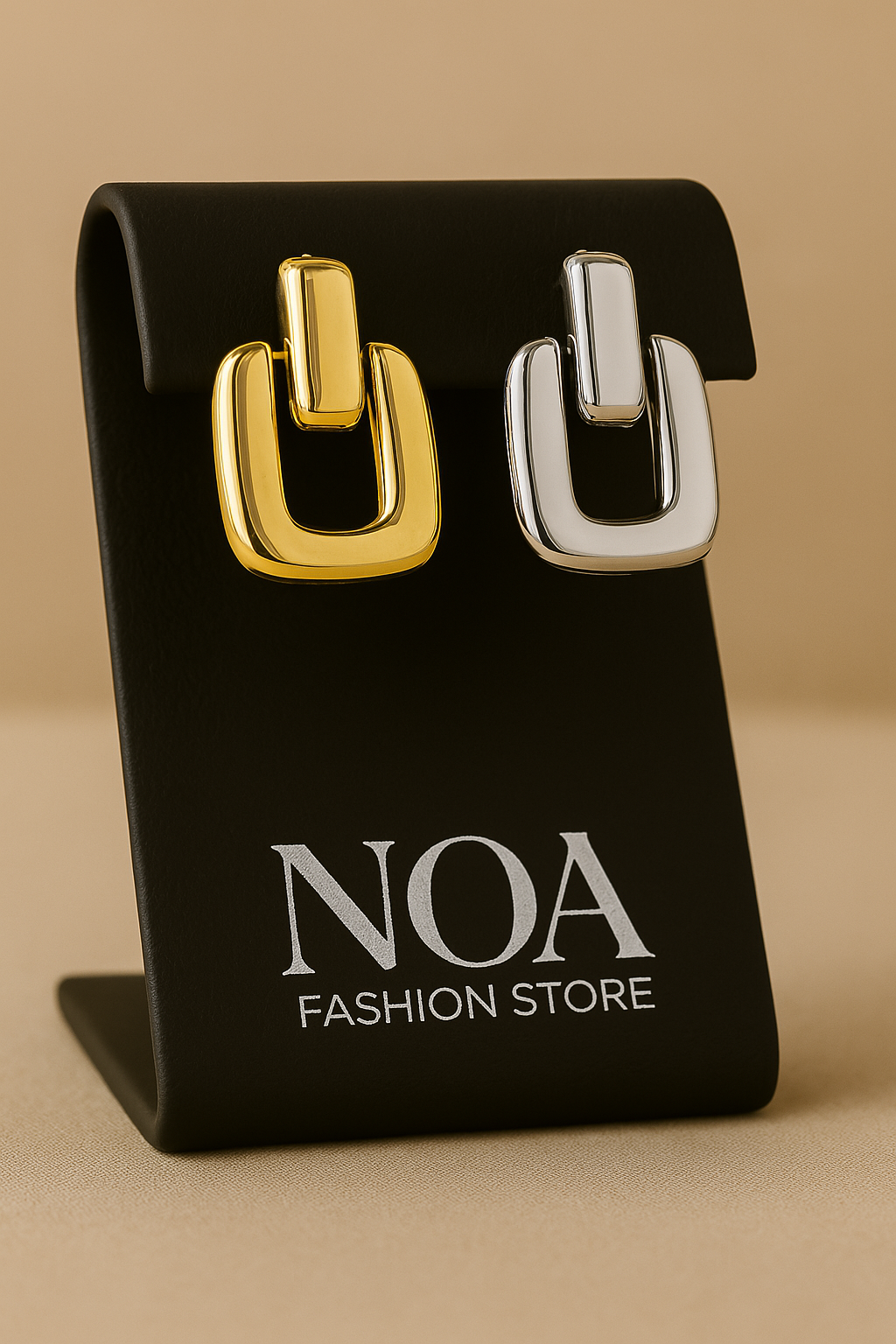 Geometric Oval Earrings – 18K Gold Plated Elegance