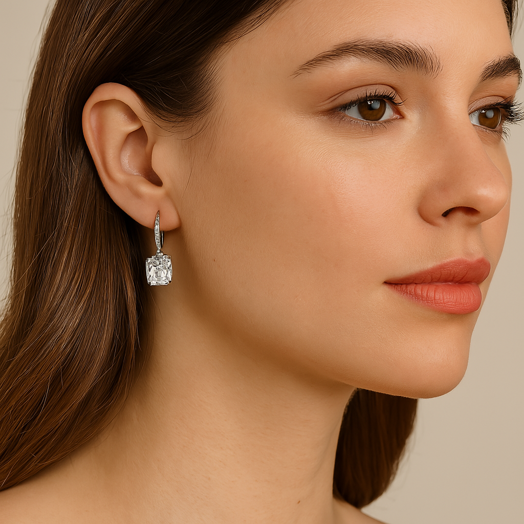 Glow Huggie Hoops – Effortless Everyday Sparkle in Gold or Silver | NOA