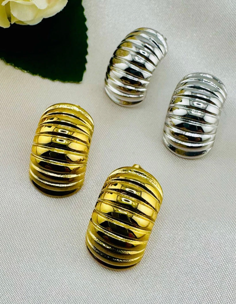 Geometric Elegance Studs – Bold 18K Gold-Plated Stainless Steel | NOA