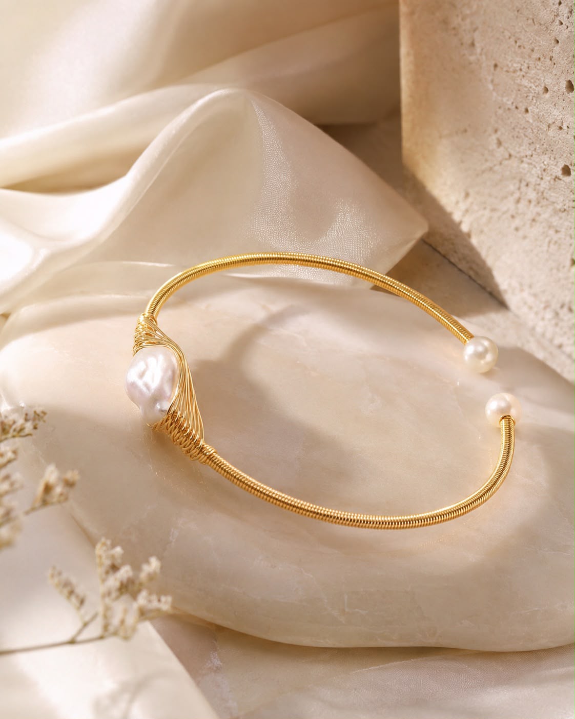 Pearl Flower Trend Cuff Bangle - 18K Gold Plated